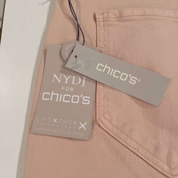 SOLD OUT - Picture 12 of 13